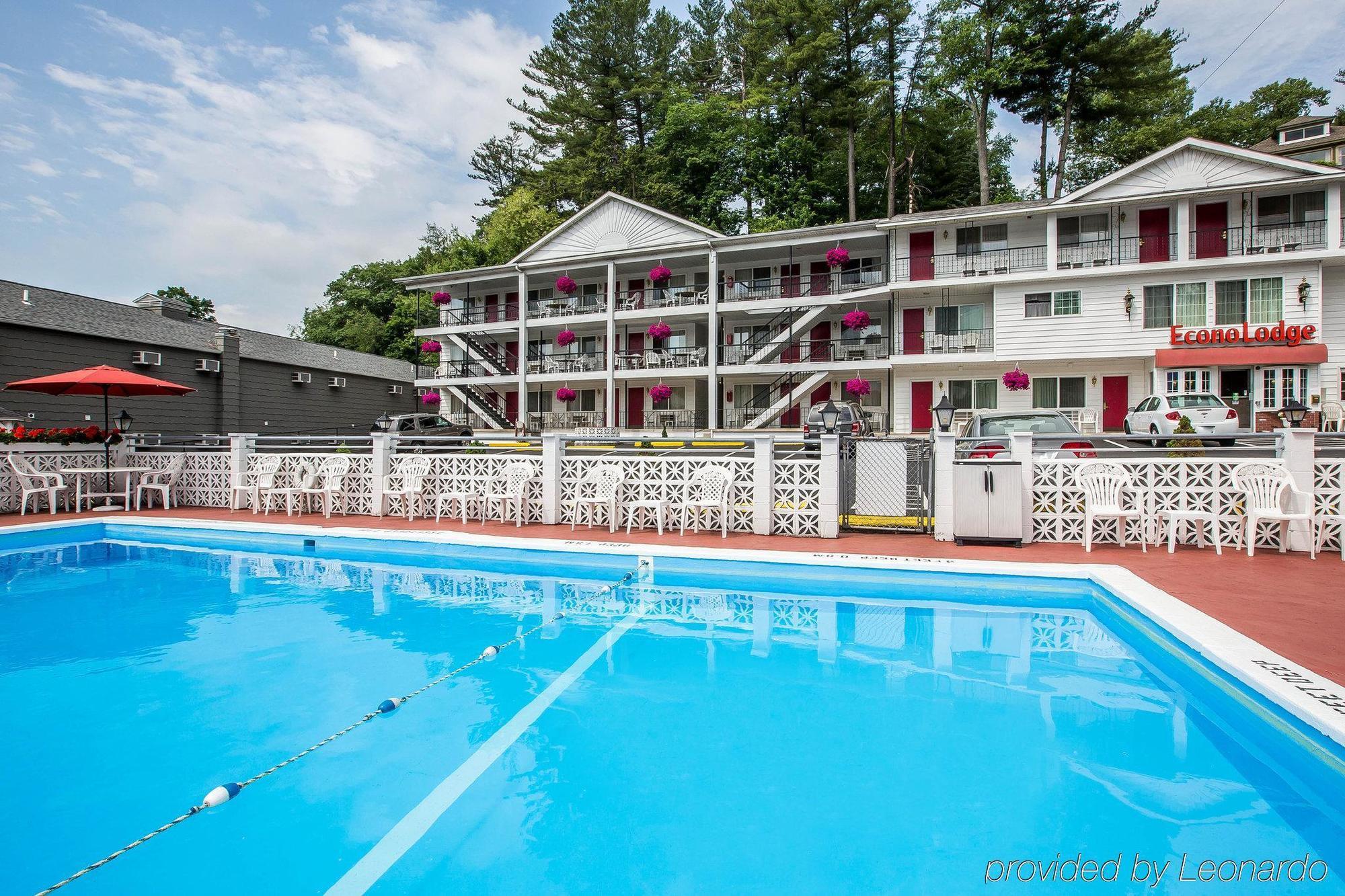 Baymont By Wyndham George Hotel Lake George